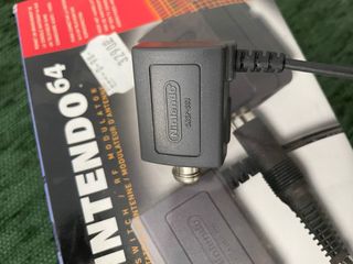 Consola Nintendo 64 y accesorios