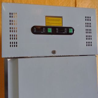 💥​ Armario Ref. de 2 Puertas Medias. Hostelería