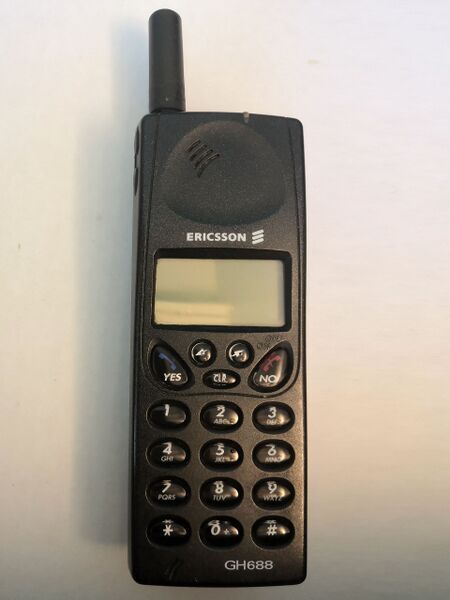 Telefono cellulare Movil Vintage Ericsson GH-688