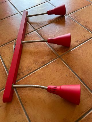Lampara Ikea roja