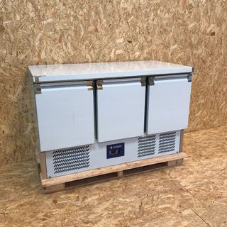 BC🕸️​ - Mesa Fría Refrigerada 3 Puertas