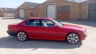 BMW 740d Serie 7 E38 1999