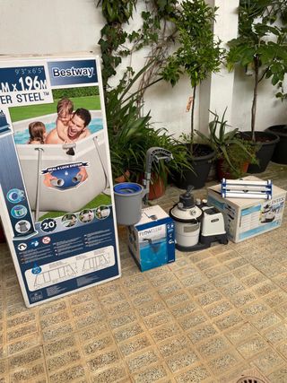 Piscina desmontable Bestway.