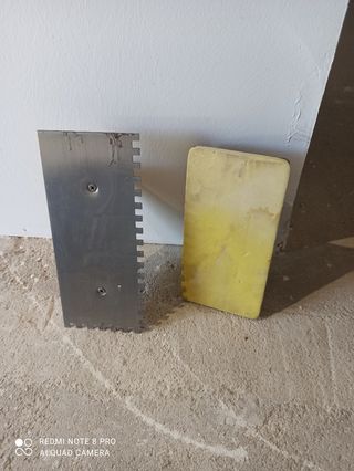 Portaherramientas,llana,llana de frotasa