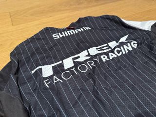 TALLA L. MAILLOT TREK FACTORY RACING