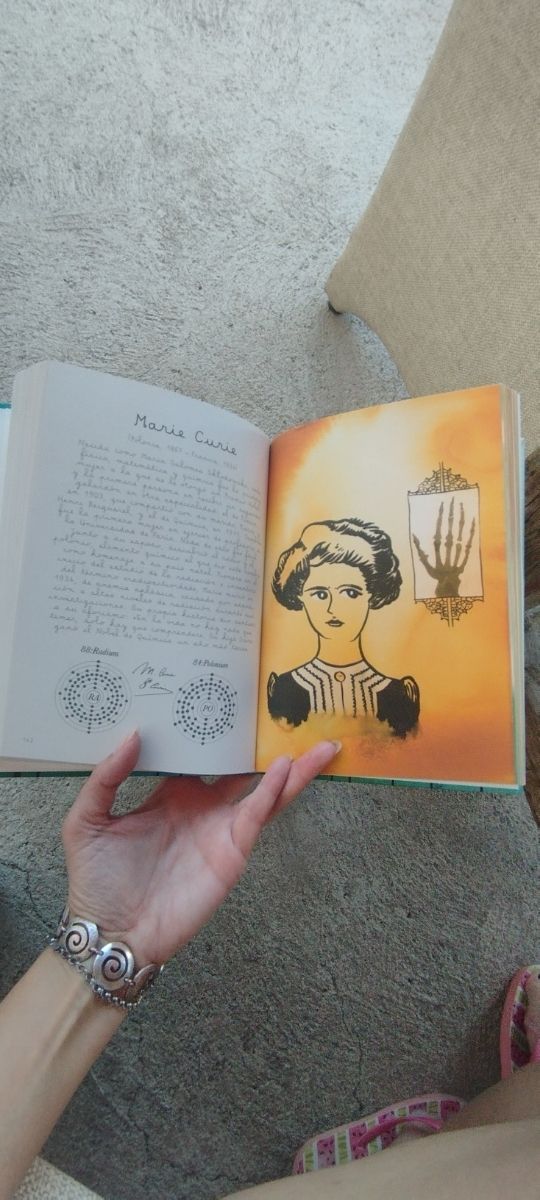 Mujeres super inventors. Libro