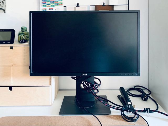 Pantalla / Monitor DELL 23’