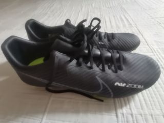 Botas de fútbol Nike Zoom Vapor 15 academy