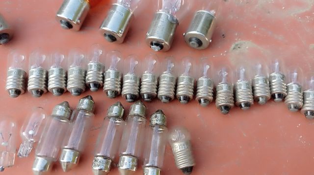 Lampadina per macchina