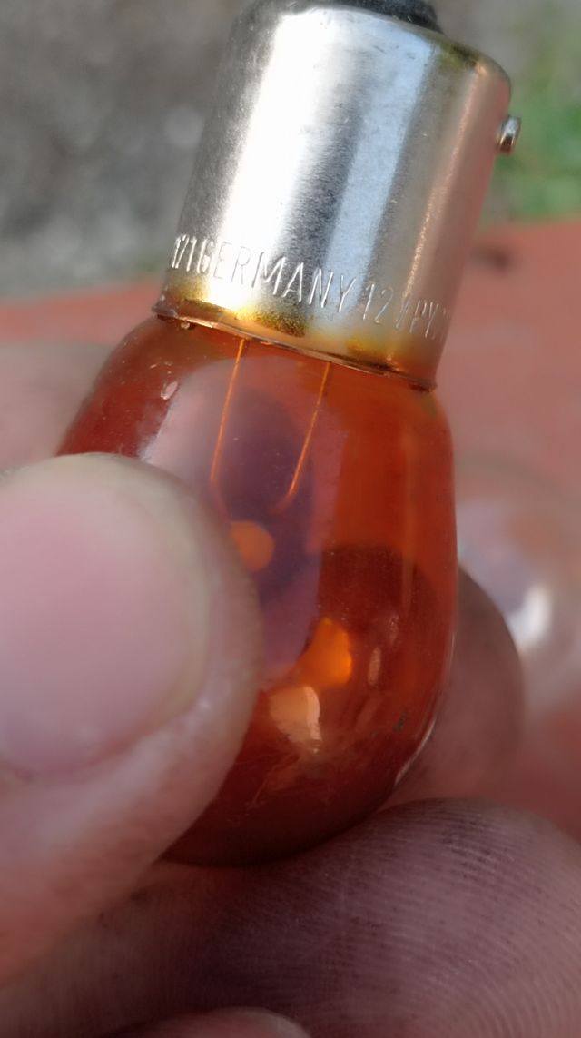 Lampadina per macchina