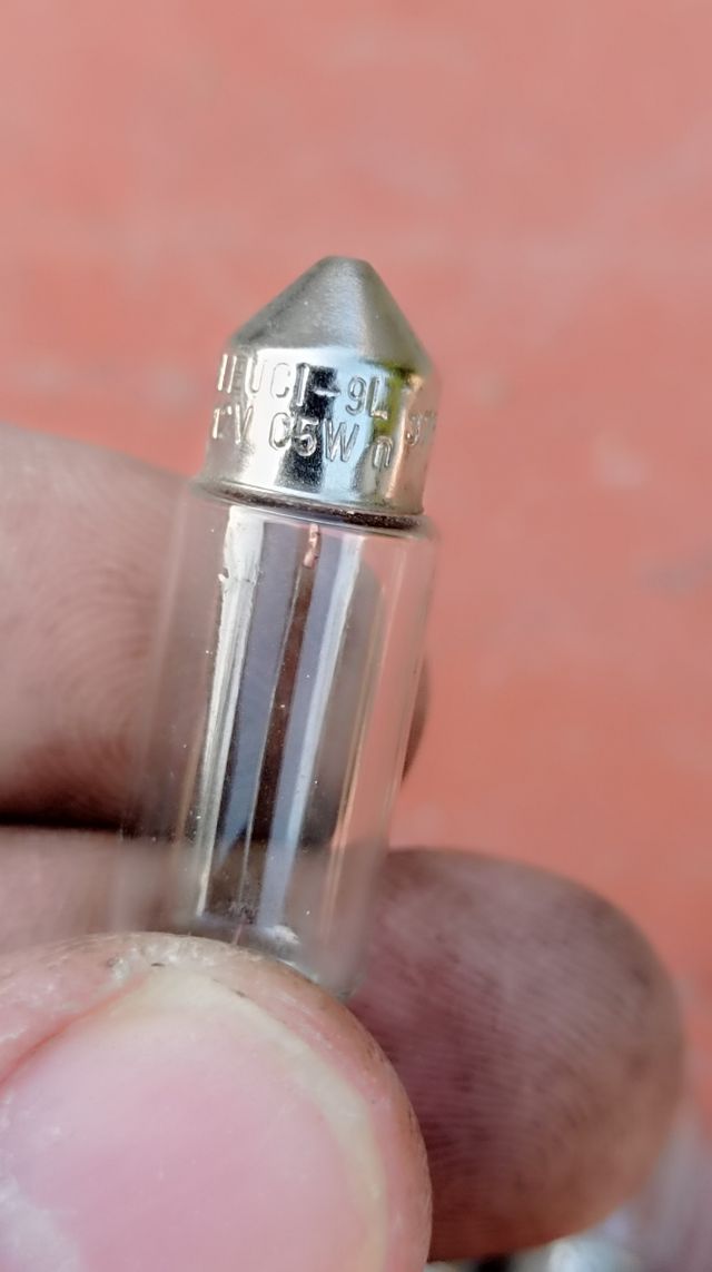 Lampadina per macchina