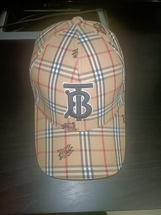 Gorra burberry 