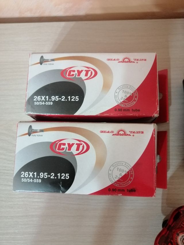 Set ricambio bici due camere d'aria, faro, luce