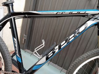 Se vende bicicleta de montaña