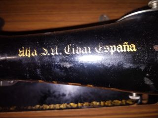 Maquina de coser Alfa