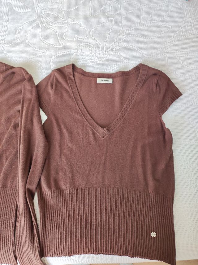 Conjunto de chaqueta y jersey