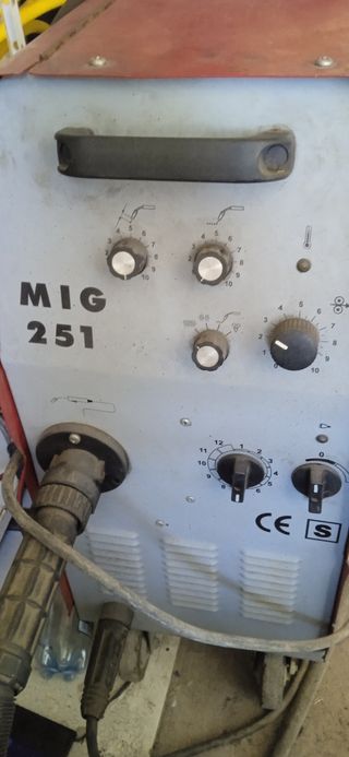 Máquina de soldar mig monofásica 251