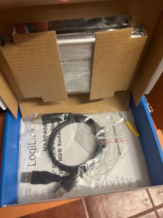 Caja aluminio disco duro 2,5”