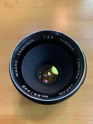 Objetivo Yashica Tomioka Macro Yashinon 60mm F2.8