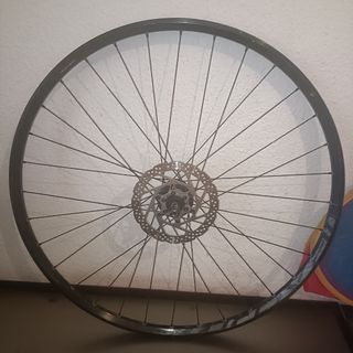 Rueda delantera marca roval 29 pulgadas 