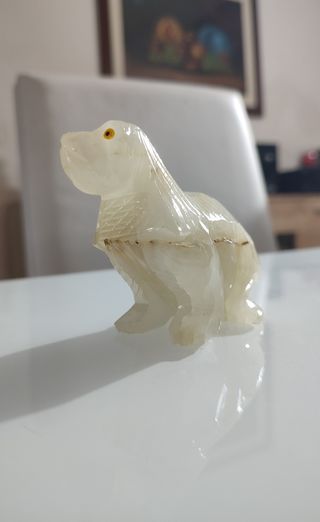 Scultura in marmo onice bianco 