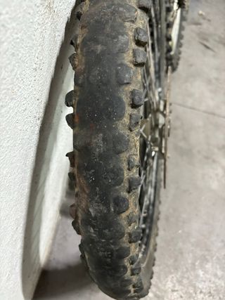 llanta delantera de beta