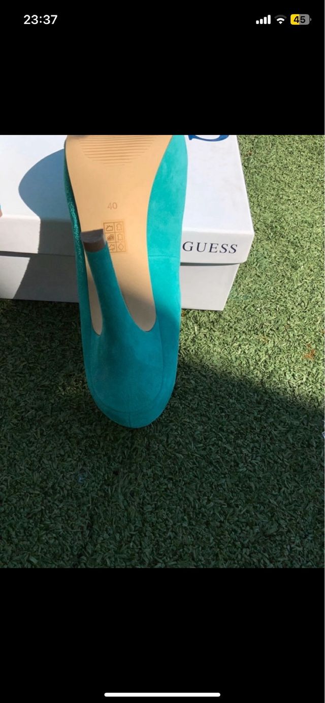 Scarpe GUESS