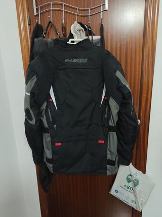 CHAQUETA DE MOTORISTA 
