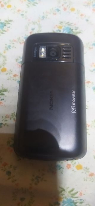 NOKIA C6-01 libre
