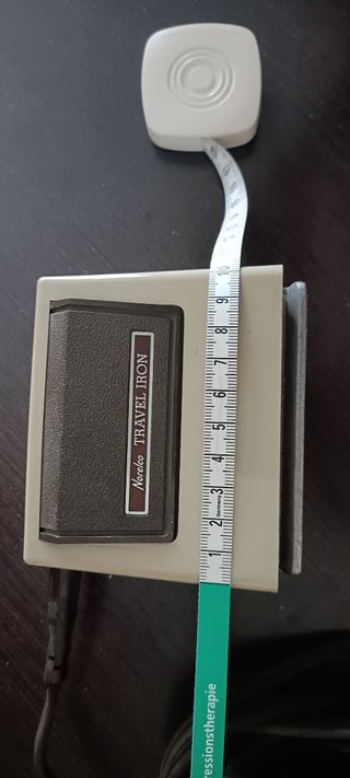 PLANCHA DE VIAJE VINTAGE FUNCIONA