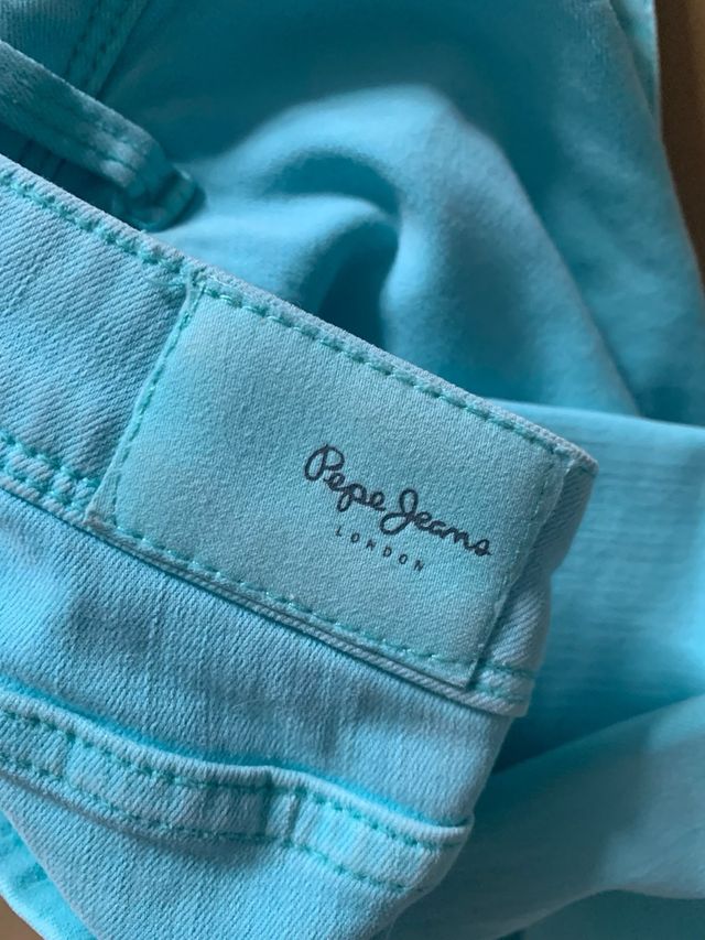 Pantalones skinny azul turquesa