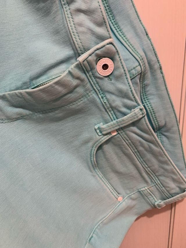 Pantalones skinny azul turquesa