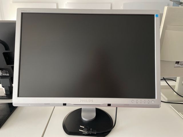 Monitor Philiphs Brillance 245P2