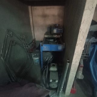 Herramienta de construccion. EN JUMILLA (MURCIA)