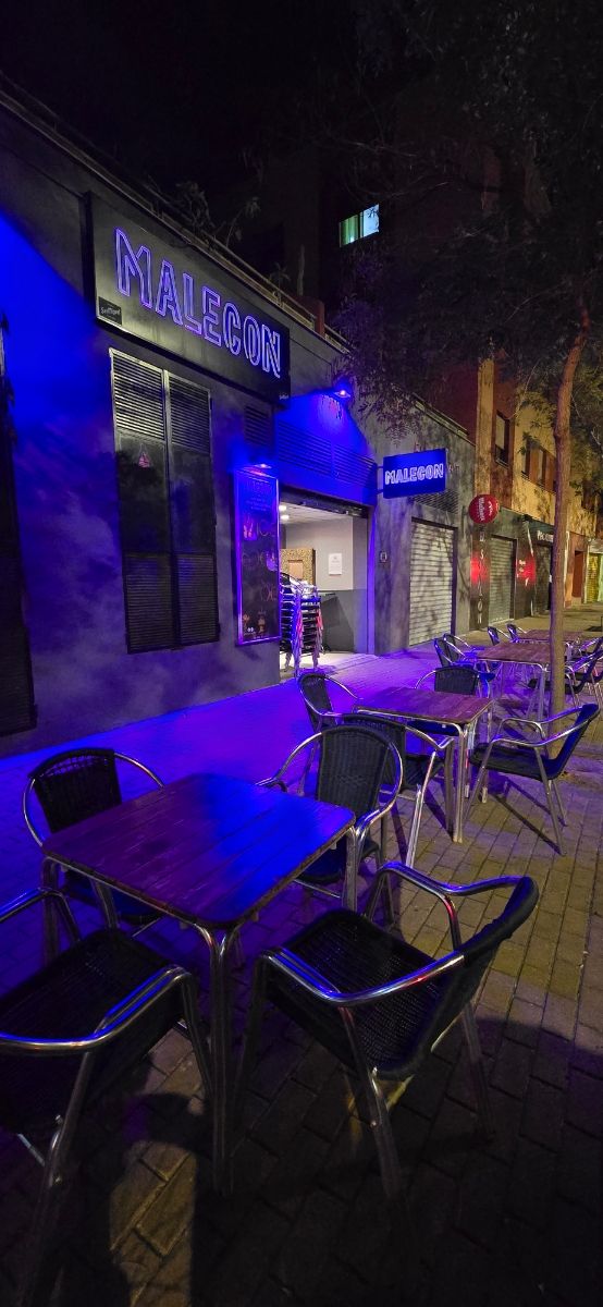 PUB EN VENTA, LOCAL DE COPAS