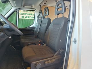 D.IVECO DAILY 33S16 2.3 D REF-F1AGL411AL A.22