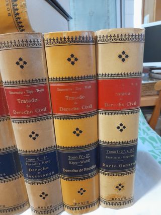 Libros derecho colección 