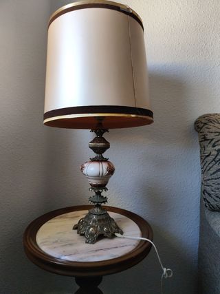 Lampara de mesa