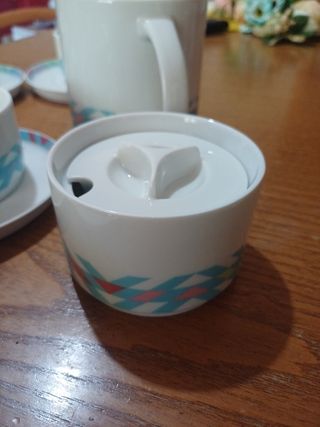 Set da tè in porcellana