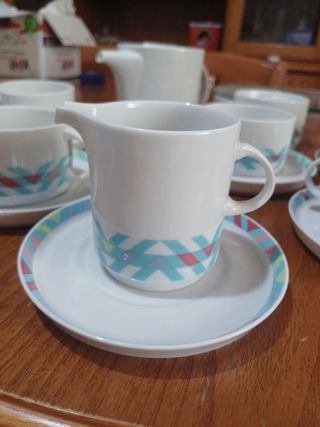 Set da tè in porcellana