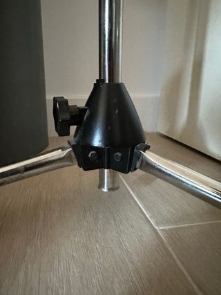 Antiguo microfono y pie SHURE