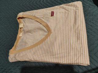 Camiseta Levis 