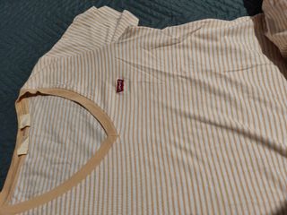 Camiseta Levis 