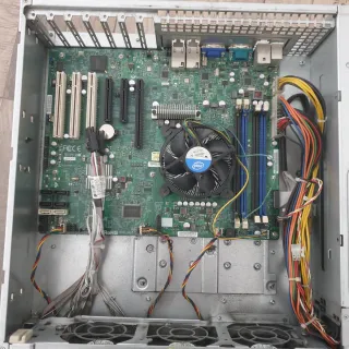 SERVER UNIFIED STORAGE