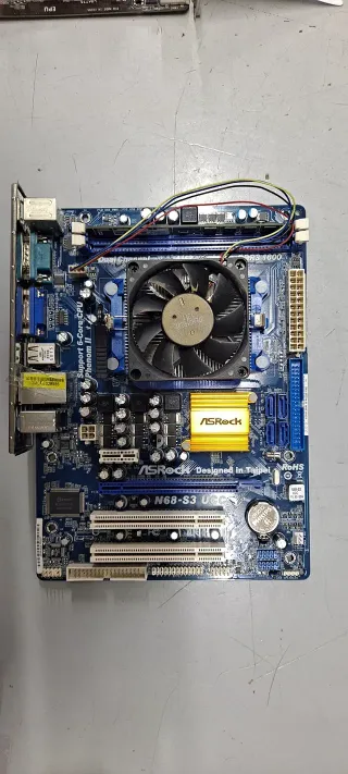 Placa Base ASRock N68-S3 UCC