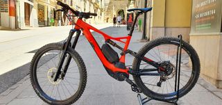 Specialized turbo levo