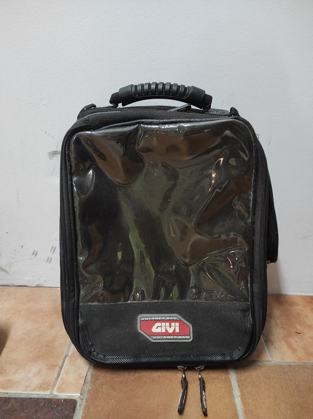 Maleta sobre depósito Givi