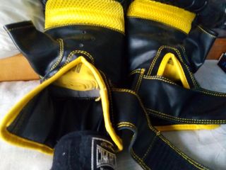 Guantes BROOKLYN Fitboxing NUEVOS + 3 vendas