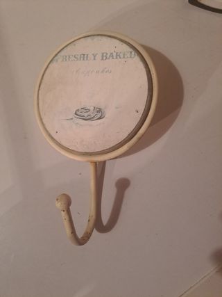 Appendiabiti stile shabby 