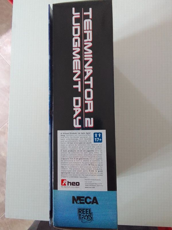 Terminator 2 Action Figure Ultimate T-1000 18 cm.